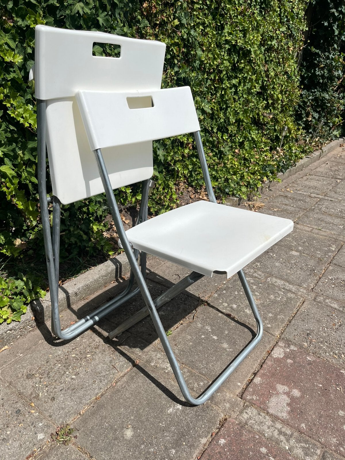 IKEA GUNDE klapstoelen, 4 stuk beschikbaar, Huis en Inrichting, Ophalen, Gebruikt, Wit, Vier