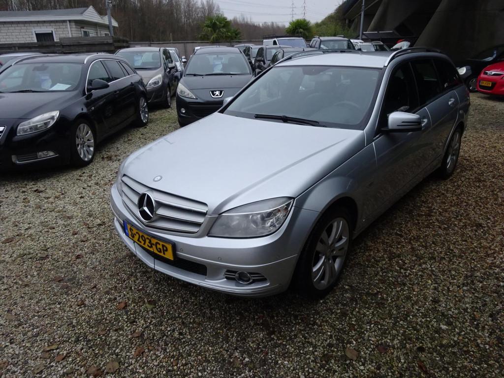 Mercedes-Benz C-klasse Estate 200 K Avantgarde c klasse esta, Automaat, Achterwielaandrijving, 4 cilinders, Parkeersensor