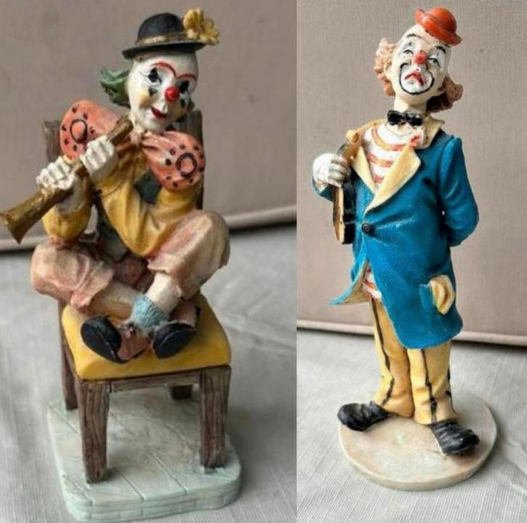Twee porseleinen Clown Beeldjes van de Leonardo Collection, Ophalen of Verzenden, Gebruikt