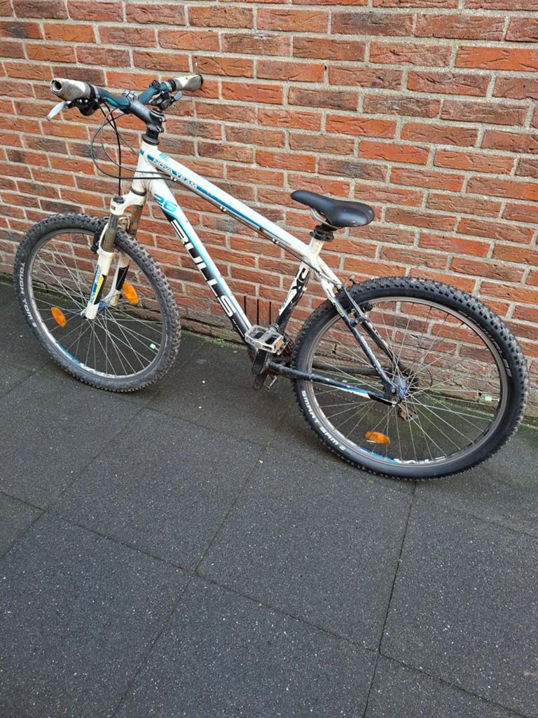 Bulls 26 inch mountainbike in prima staat, Fietsen en Brommers, Fietsen | Mountainbikes en ATB, Minder dan 45 cm, Ophalen, Zo goed als nieuw