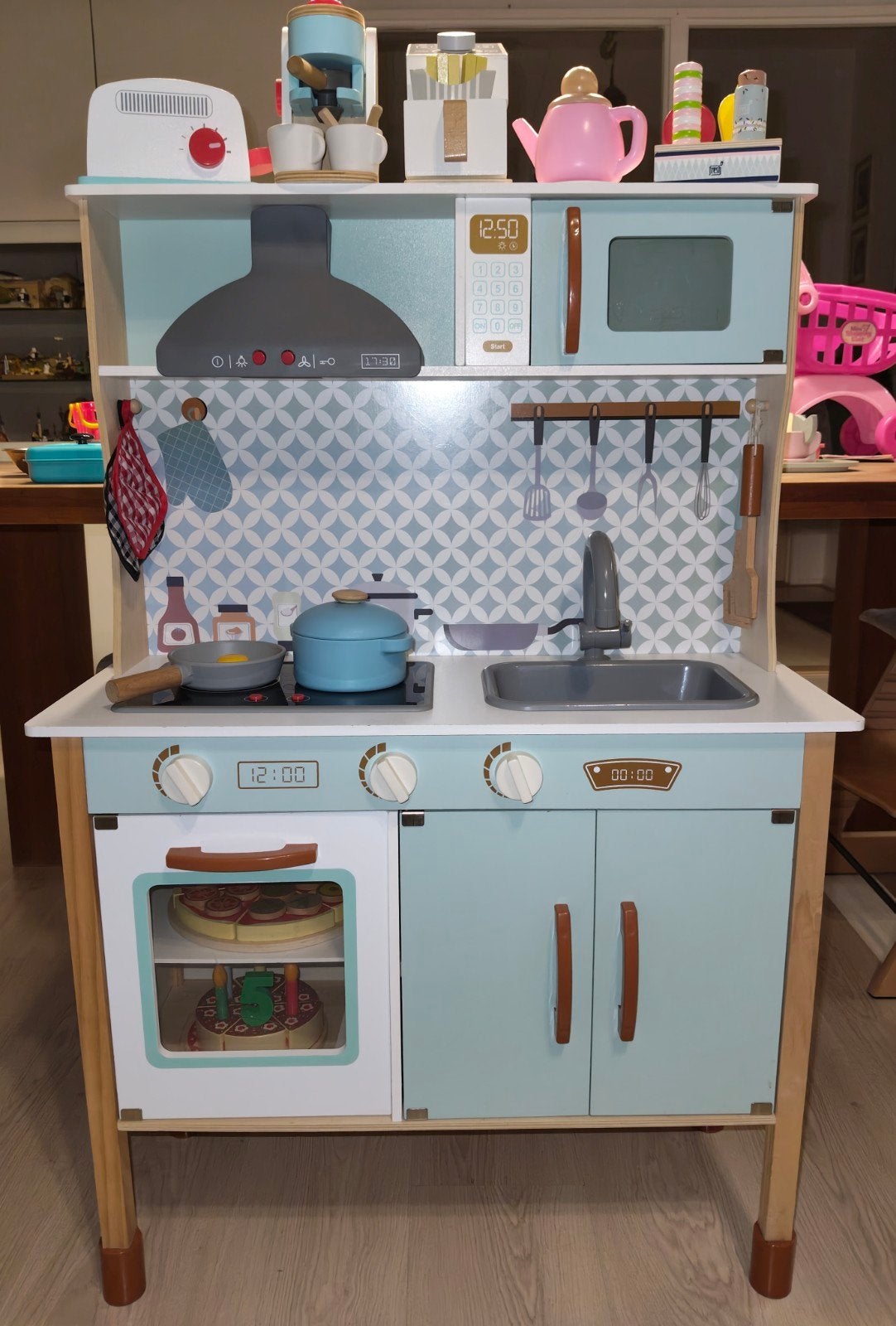 Houten speelkeukentje met uitgebreide accessoireset!, Ophalen, Zo goed als nieuw, Hout, Speelkeuken