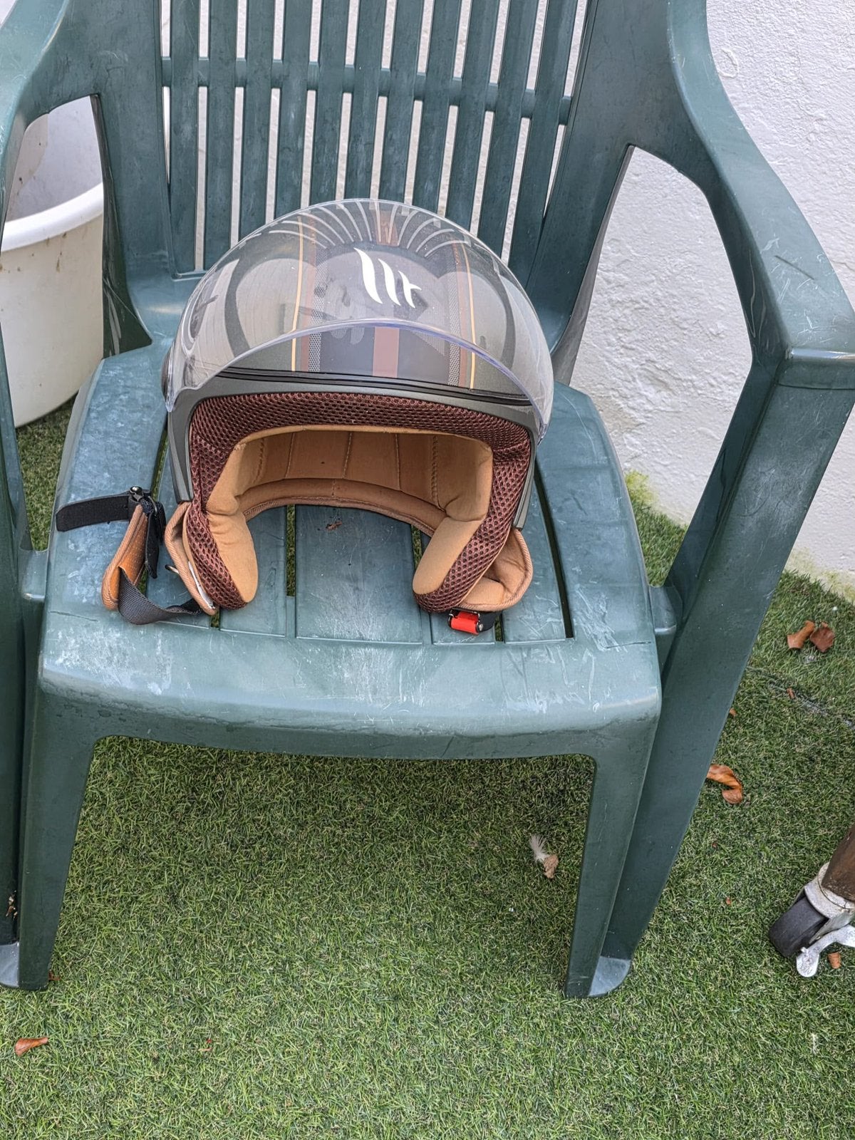Brommer helm, Ophalen of Verzenden, Zo goed als nieuw