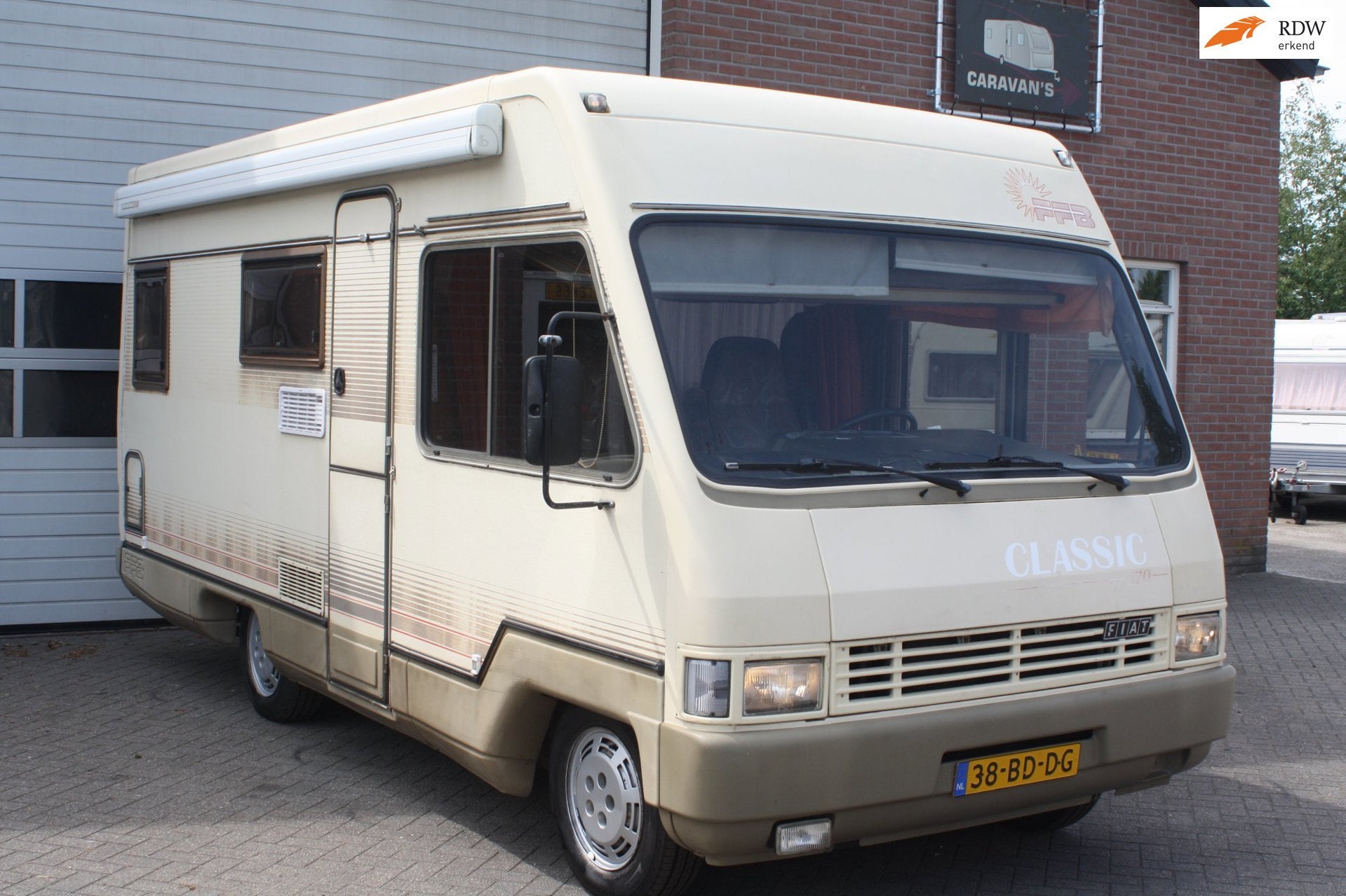 Fiat 290 FFB CLASSIC CAMPER 570 2.5TDI Nieuwe Apk 4 Persoons, Caravans en Kamperen, Integraal, Douche, Bedrijf, Fiat