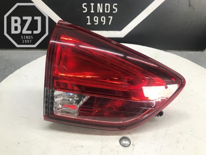 Achterlicht links van een Renault Clio, Gebruikt, -, Renault, -