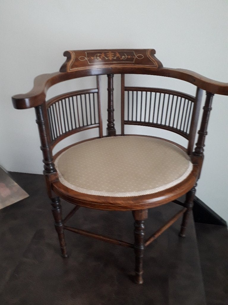 PRACHTIGE & VRIJ ZELDZAME ANTIEKE MASSIEF NOTEN BUROSTOEL, Antiek en Kunst, Antiek | Meubels | Stoelen en Banken, Ophalen