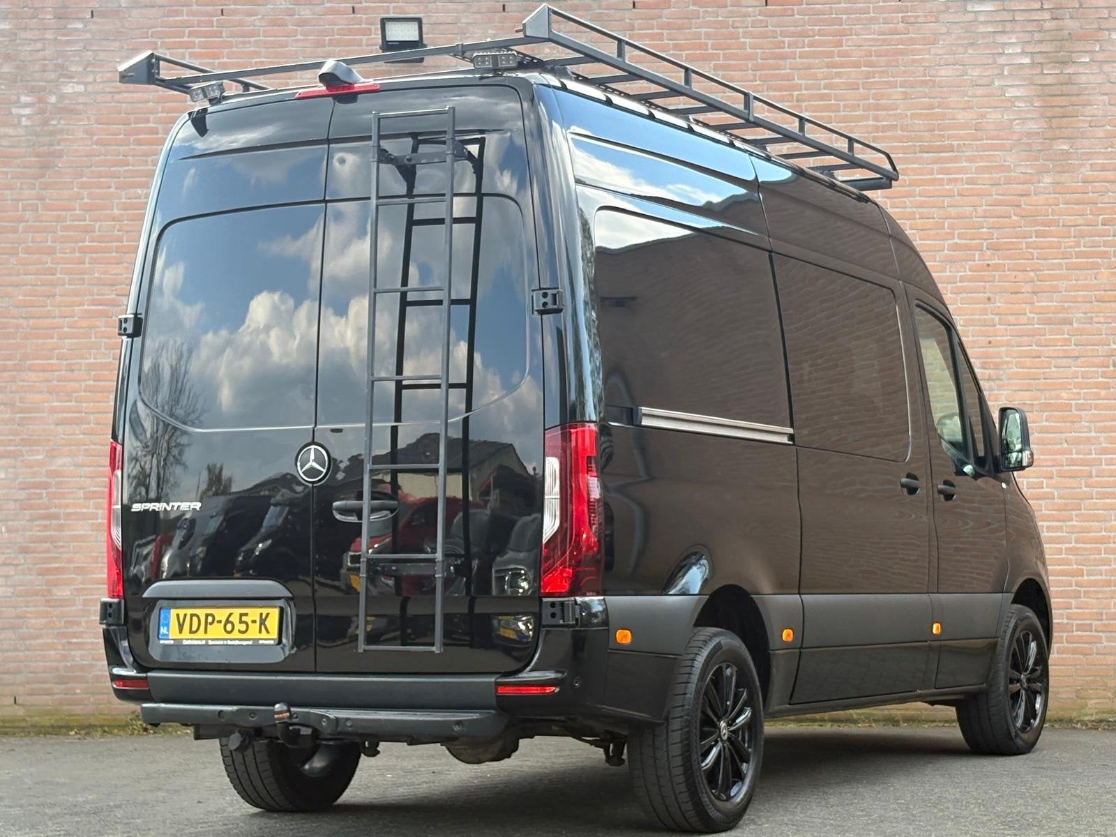 Foto 5 van Mercedes-Benz Sprinter 319CDI 3.0V6 L2H2 Dubbelcabine / Came
