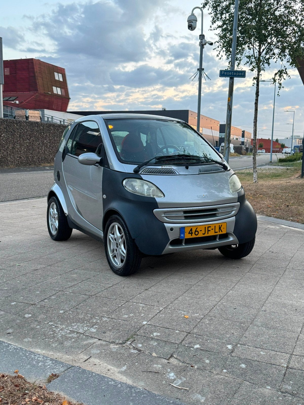 MCC Smart 0.6 40KW AUT 2002 Grijs
