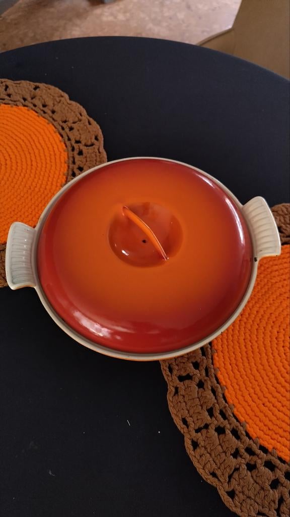 Dru oranje gietijzeren hapjespan drievaksbord., Ophalen of Verzenden, Gietijzer, Koekenpan of Braadpan