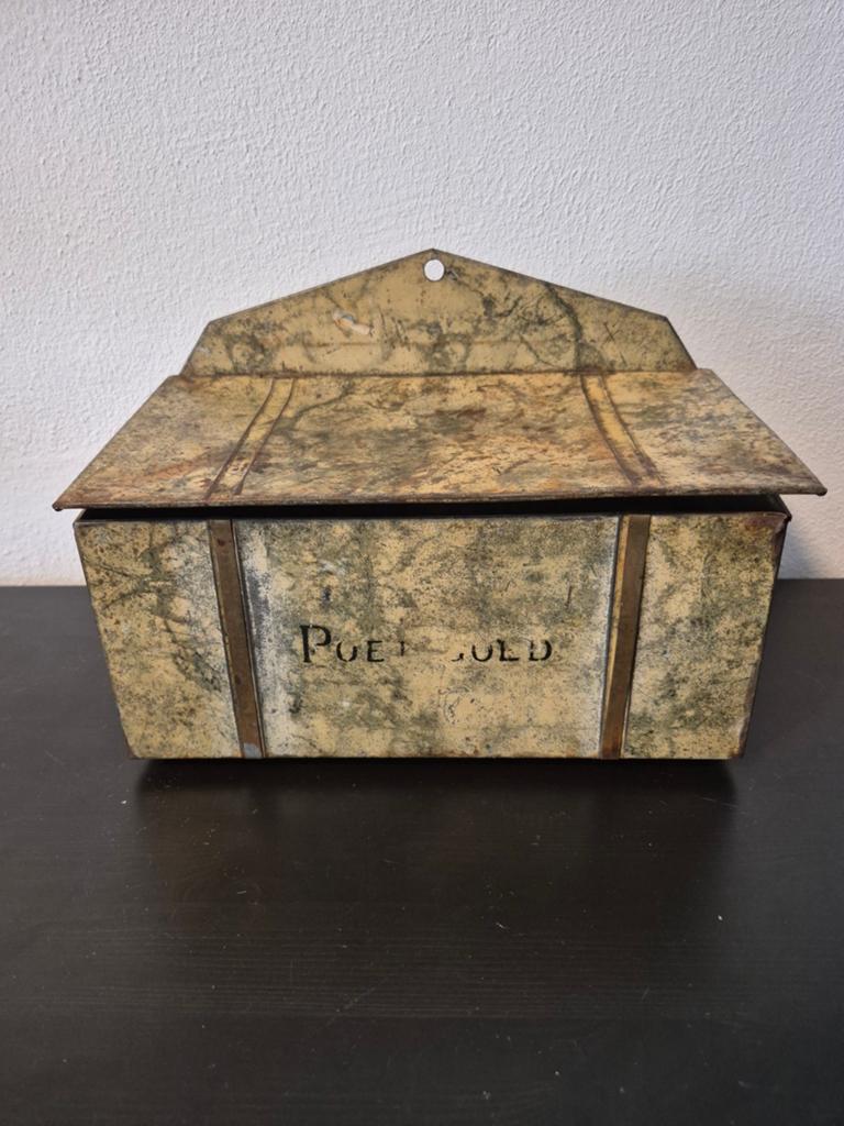 Antieke Poederdoos "Poet Goud" - Uniek Verzamelstuk, Ophalen of Verzenden