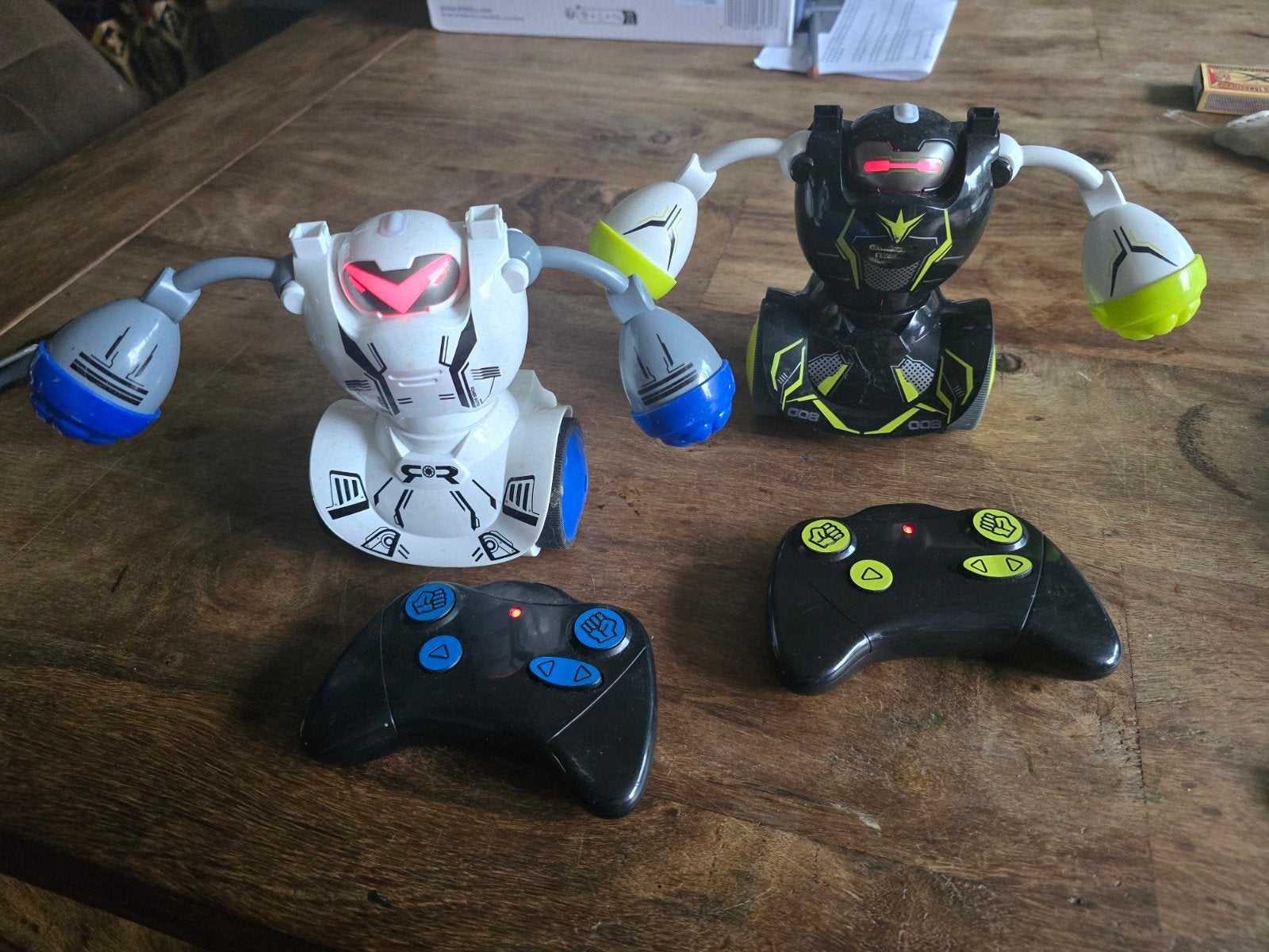Silverlit Robo Kombat Twinbots Vechtende Robots, Ophalen of Verzenden