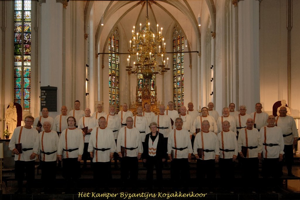 Te koop: 30 kostuums Kozakkenkoor (liturgisch/volksmuziek), Ophalen of Verzenden, Gebruikt, Toneelattributen of Onderdelen