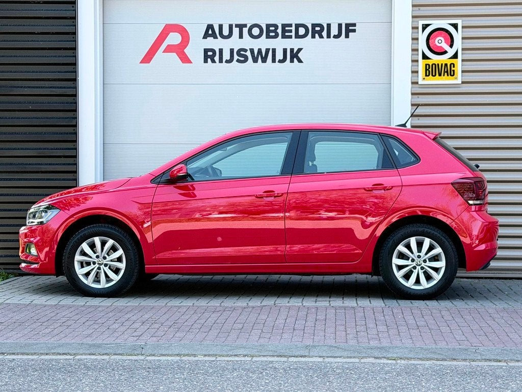 Volkswagen POLO 1.0 TSI Highline Business R Navi/Stoelverwar, Auto's, Volkswagen, 12 maanden, 1063 kg, Gebruikt, Euro 6