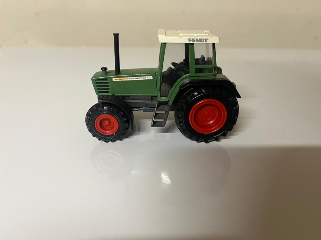 Cursor Modell 792, Fendt Favorit 514 C Tractor, Schaal 1:43, Ophalen of Verzenden, Nieuw, Tractor of Landbouw, Overige merken