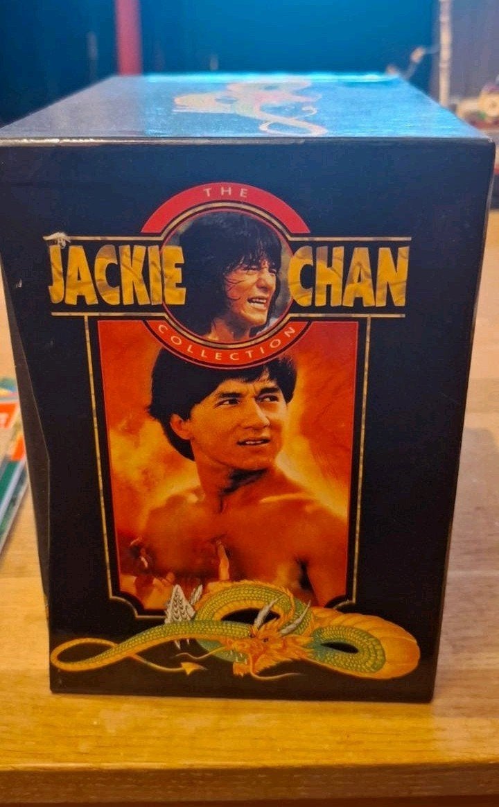 Jackie Chan Collectie DVD Boxset - 12 Films, Vanaf 12 jaar, Ophalen of Verzenden, Gebruikt, Inclusief doosje