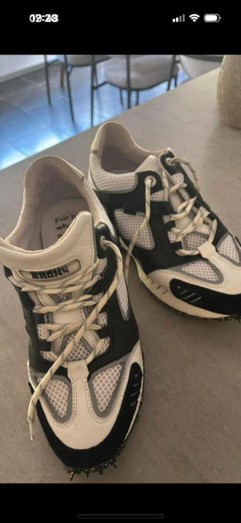 Sneakers merk BRONX z.g.a.n Maat 39, Ophalen of Verzenden, Zo goed als nieuw, Sneakers of Gympen