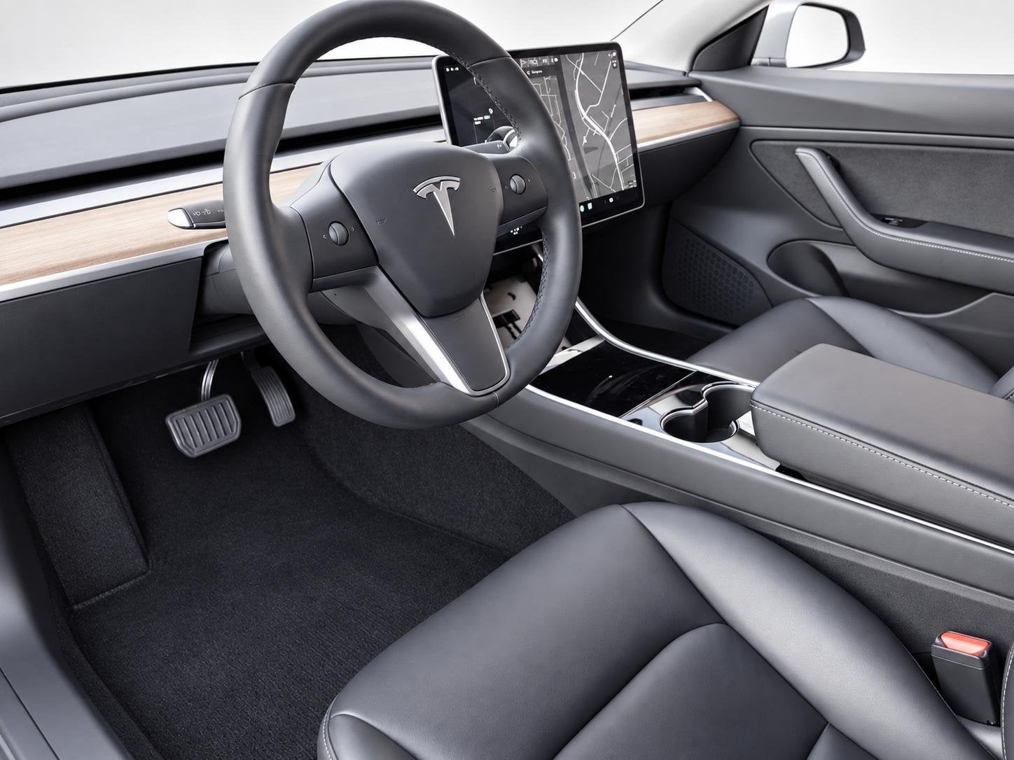 Tesla Model 3 Standard RWD Plus 60 kWh Autopilot Airco Leder, Auto's, Automaat, Dealer onderhouden, Gebruikt, Zwart