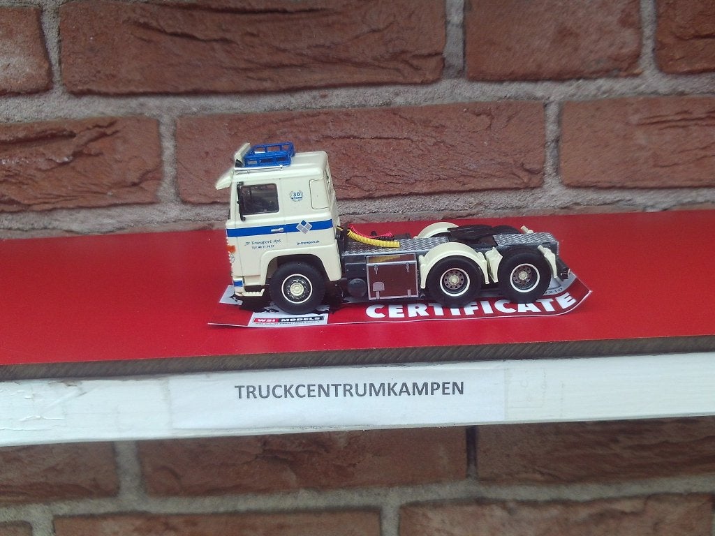 WSI  Scania  1  6 x 2  Tag  Axle  van  JP  Transport  APS.
