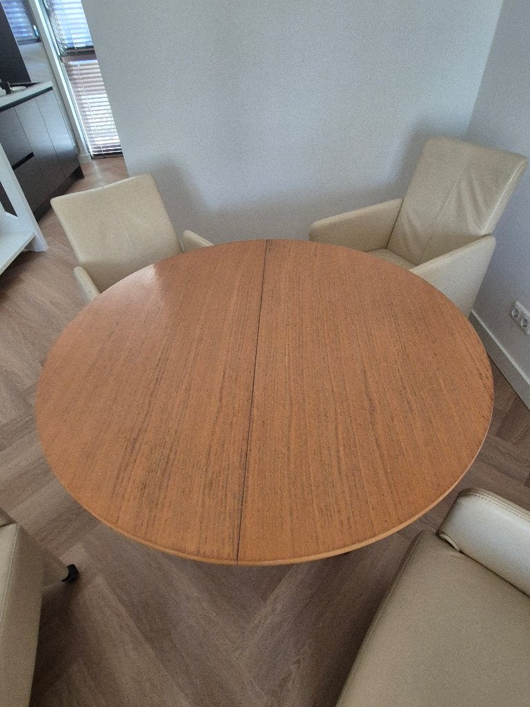 Massief houten eiken tafel, Huis en Inrichting, Tafels | Eettafels, Ophalen, Eikenhout, Zo goed als nieuw, Vijf personen of meer