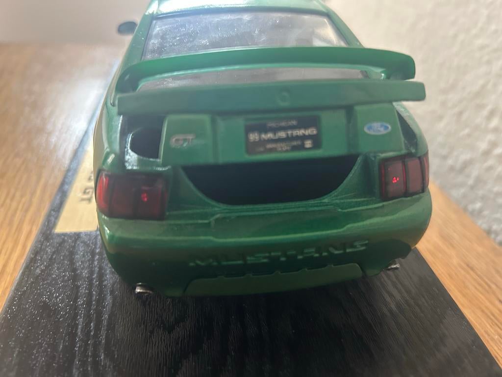Maisto 1999 Mustang GT Modelauto - Groen, Gebruikt, Ophalen of Verzenden, Zo goed als nieuw