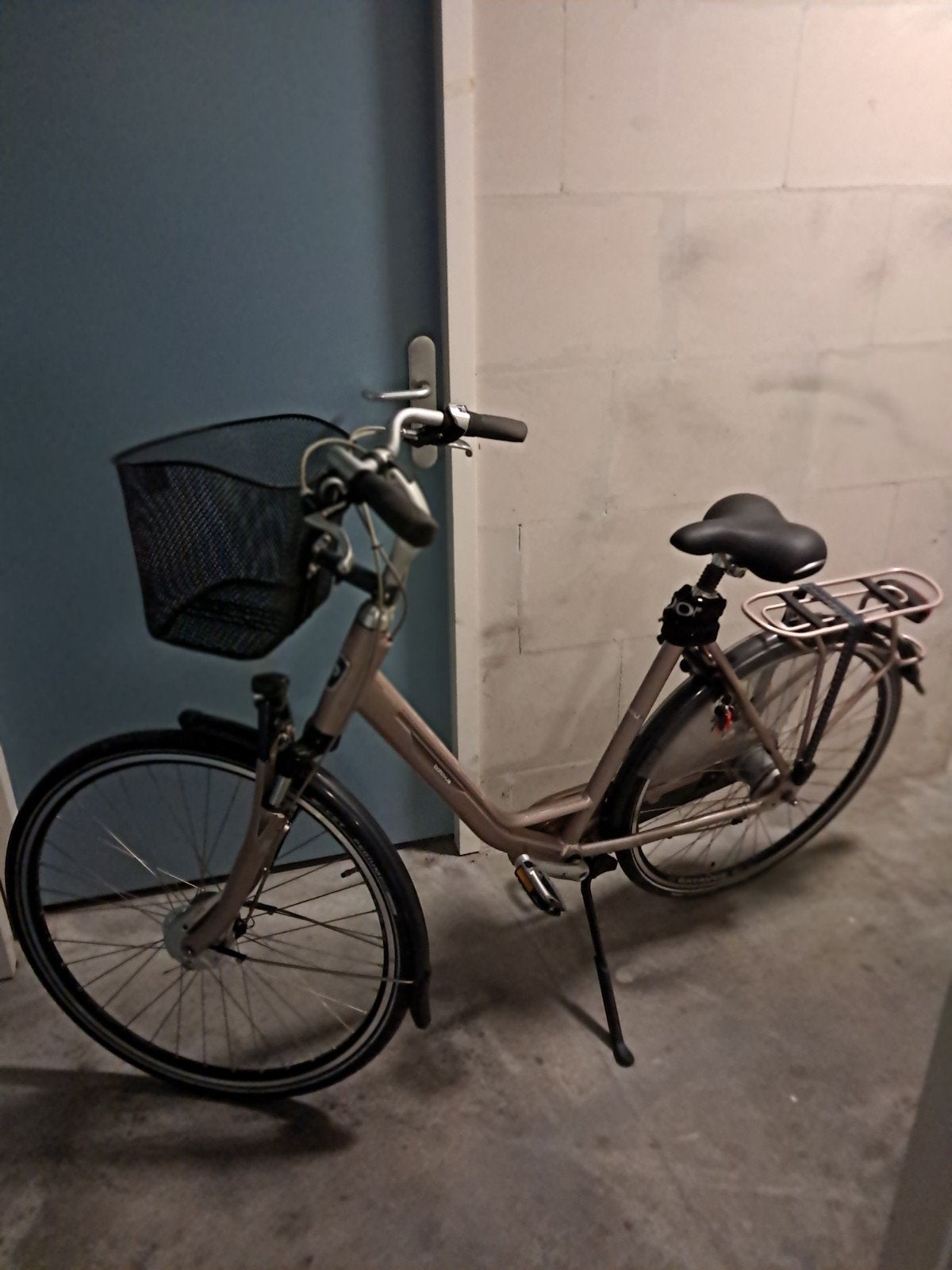 Dames fiets.goud kleur batavus, Ophalen, 0 zitjes, Gebruikt, Batavus
