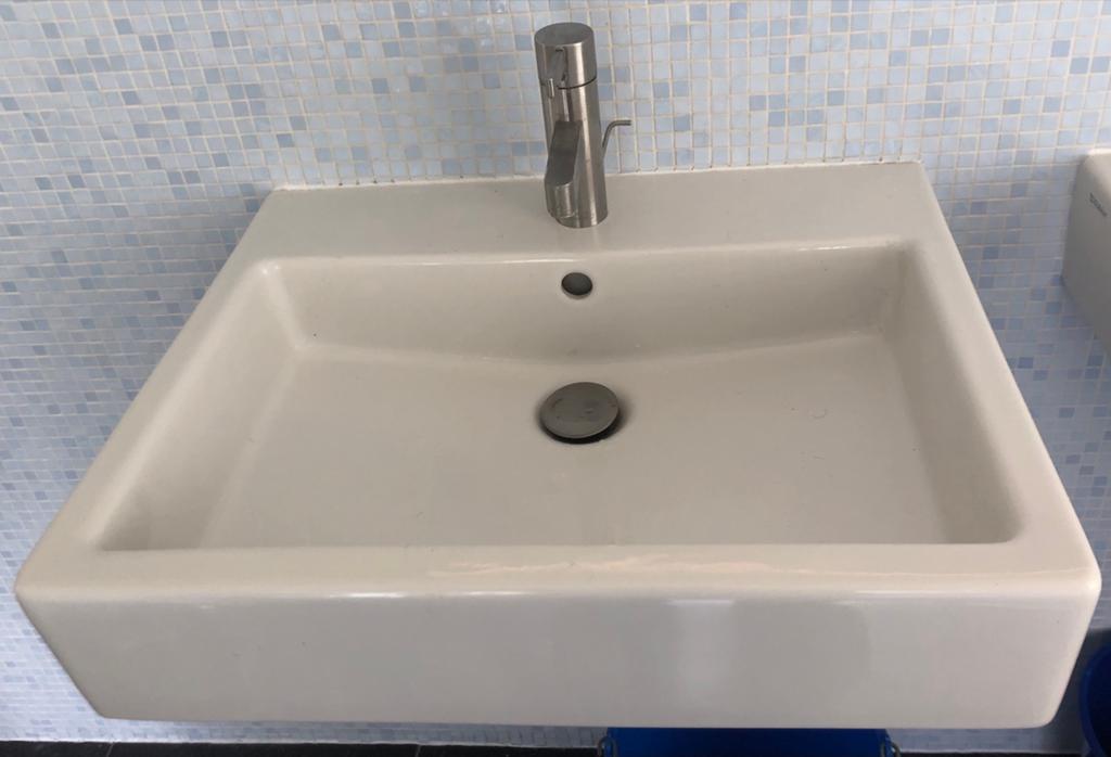 2 stuks Duravit “Vero” wastafel 60x48 cm wit, Ophalen of Verzenden, Gebruikt, Wastafel