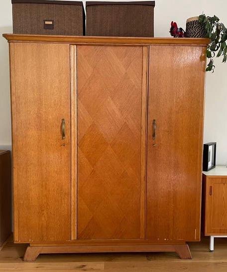 Vintage kast met afgeronde hoeken, Antiek en Kunst, Antiek | Meubels | Kasten, Ophalen