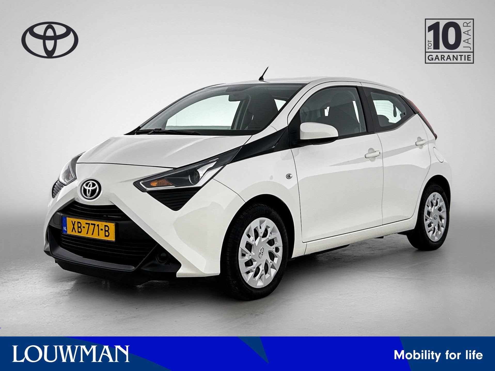 Toyota Aygo 1.0 VVT-i x-play (bj 2018), Voorwielaandrijving, 12 maanden, Stof, Gebruikt