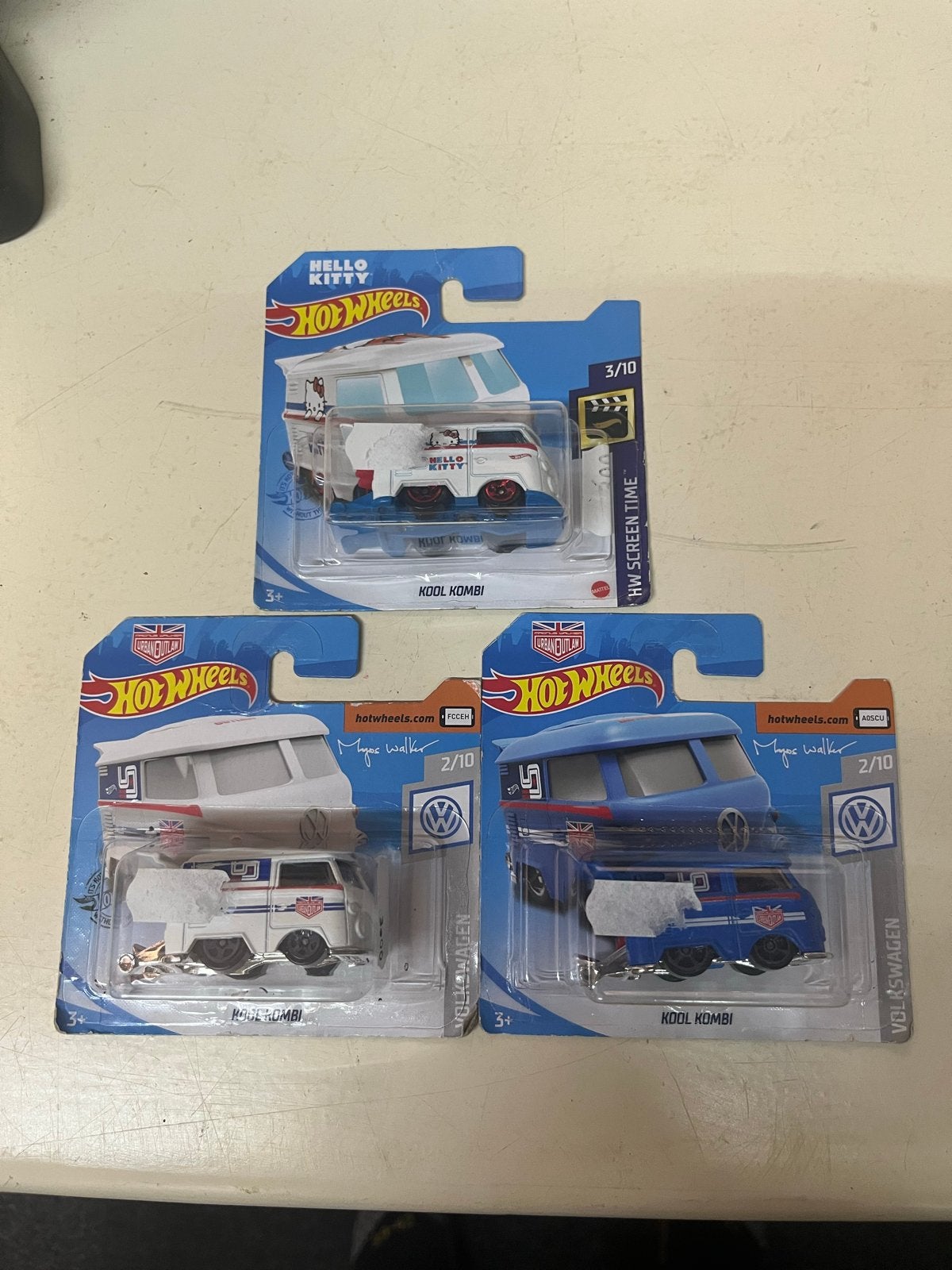 Hot Wheels Kool Kombi Hello Kitty & Volkswagen, Ophalen of Verzenden, Nieuw