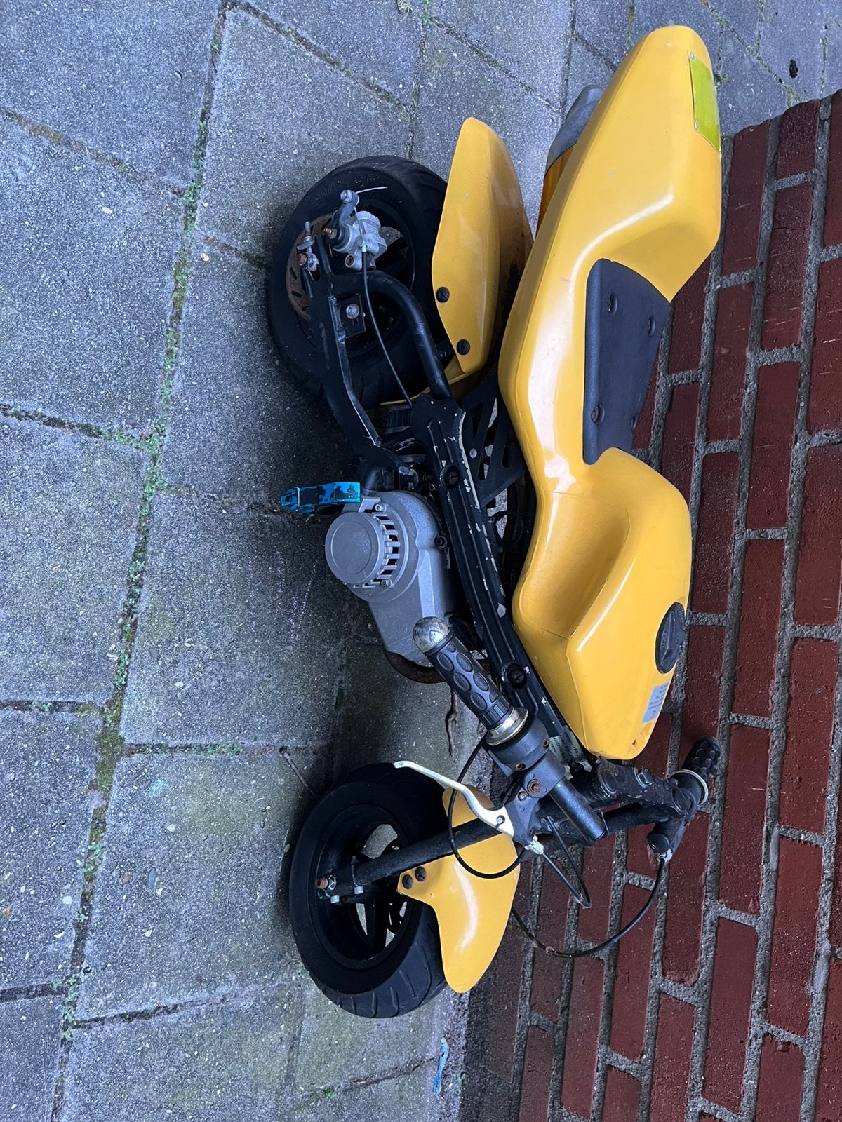 MiniBike 49CC + Nieuw blok, Fietsen en Brommers, Minibikes, Midibikes en Pitbikes, Ophalen, Zo goed als nieuw, Overige typen