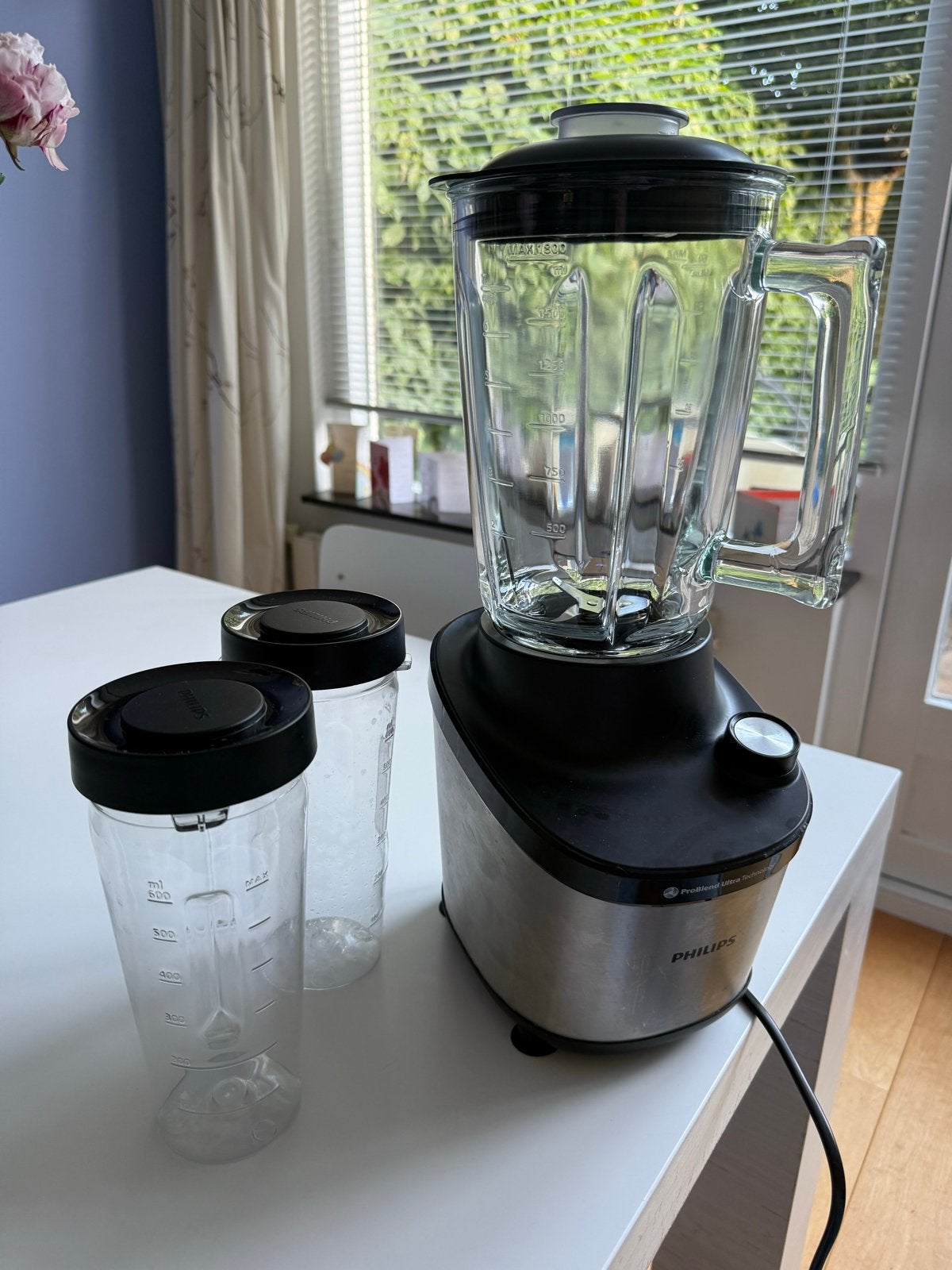 Blender Philips HR3760 Powerblender met 2 To-Go bekers, Ophalen of Verzenden, Zo goed als nieuw, Powerblender