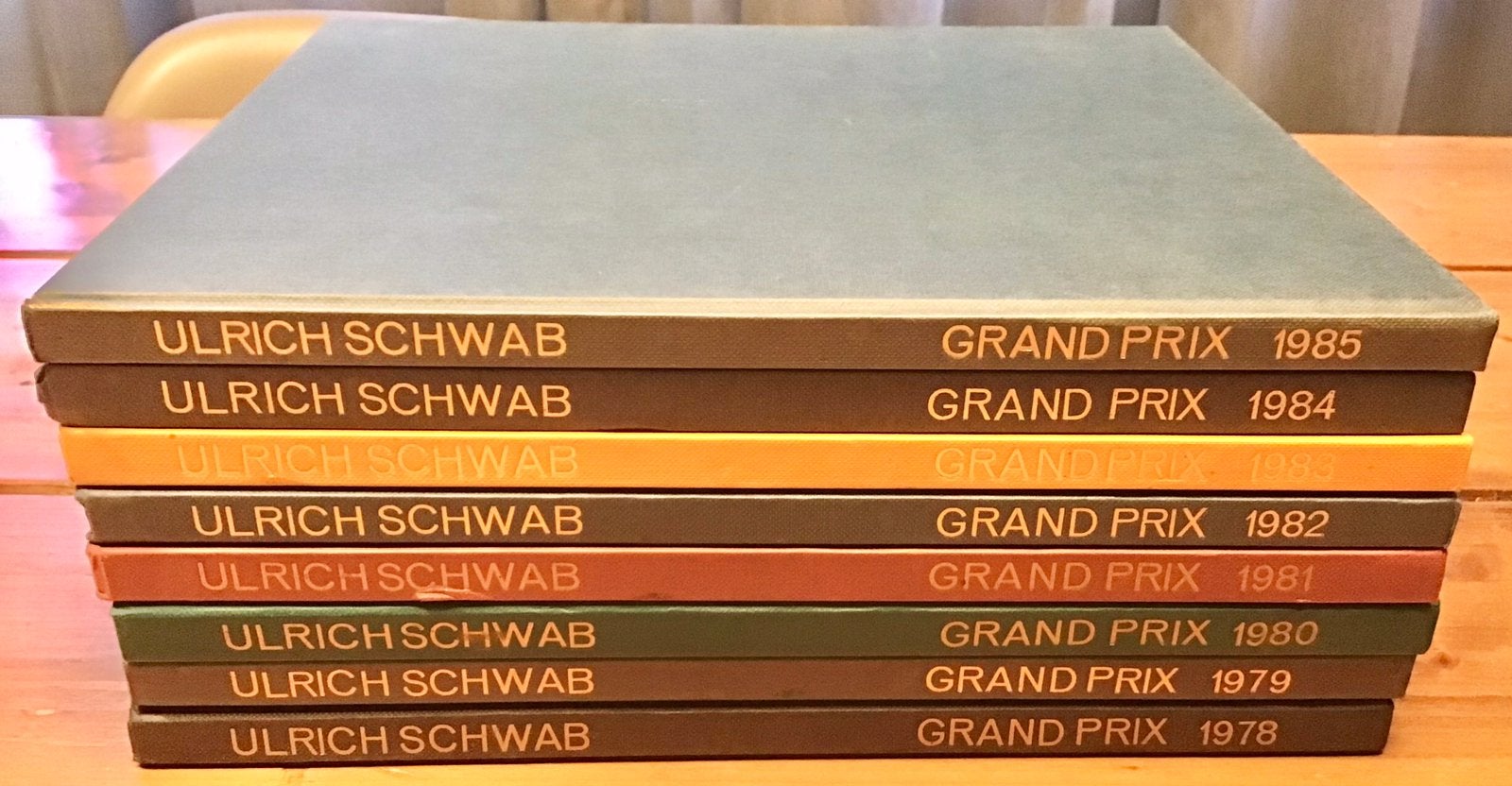 8 BOEKEN: GRANDPRIX - ULRICH SCHWAB 1978 T/M 1985, Ophalen of Verzenden, Gelezen, Algemeen
