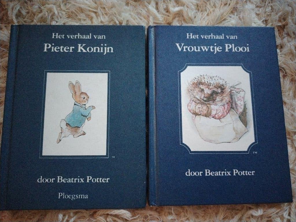 Beatrix Potter, Pieter konijn en Vrouwtje Plooi boekjes, Jongen of Meisje, Ophalen of Verzenden, Zo goed als nieuw, Sprookjes