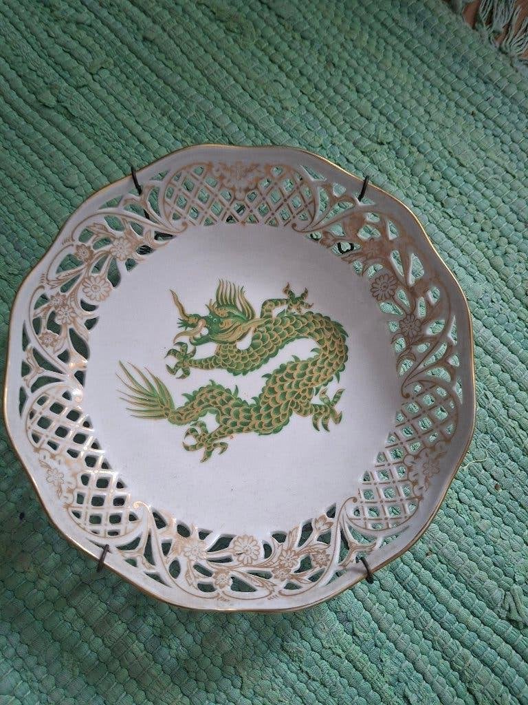 Bord met draak van Schumann Arzberg Batavia, Arzberg, Vintage, Ophalen of Verzenden, Zo goed als nieuw