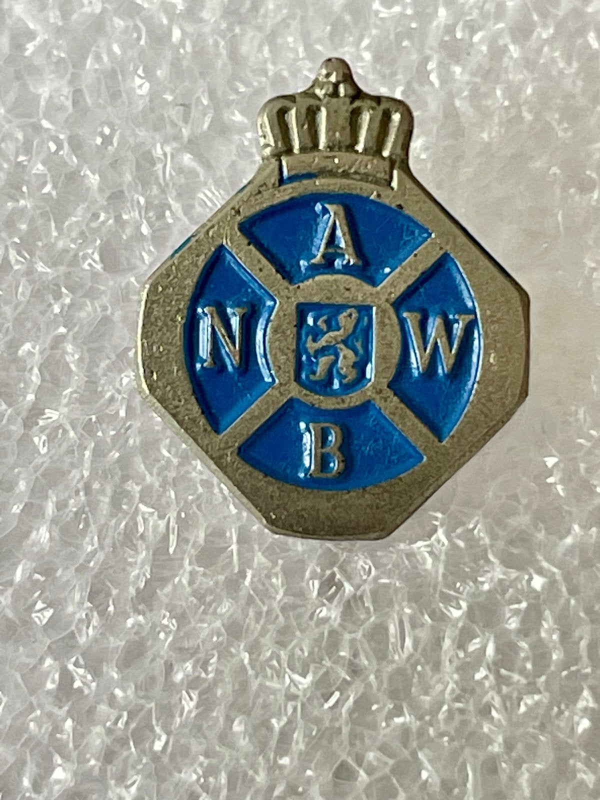 Vintage ANWB en WW Speldjes - Set van 2, Verzenden, Gebruikt, Merk, Speldje of Pin