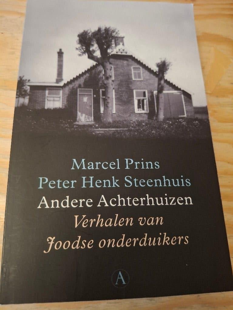 Andere Achterhuizen: Verhalen van Joodse onderduikers, Tweede Wereldoorlog, Zo goed als nieuw, Algemeen, Marcel Prins, Peter Henk Steenhuis