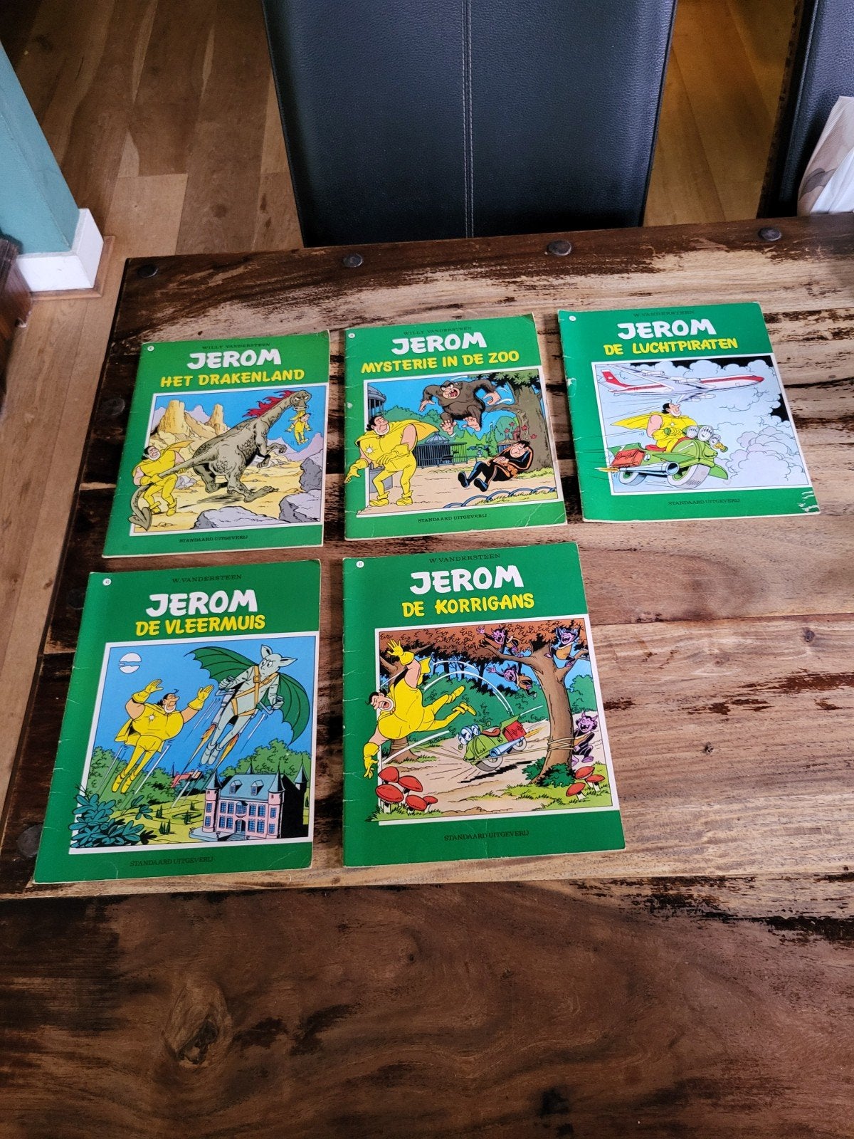 Jerom, Meerdere stripboeken, Ophalen of Verzenden, Gelezen