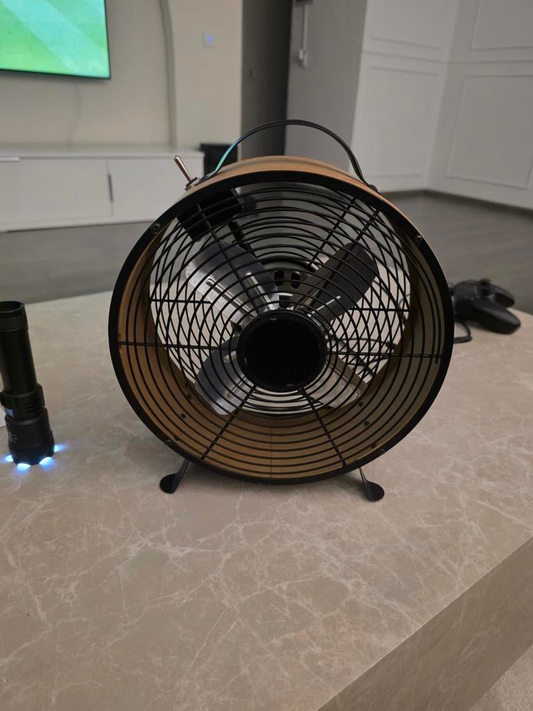 Mooie hema houten tafelventilator - Zo goed als nieuw, Audio, Tv en Foto, Radio's, Ophalen of Verzenden, Zo goed als nieuw