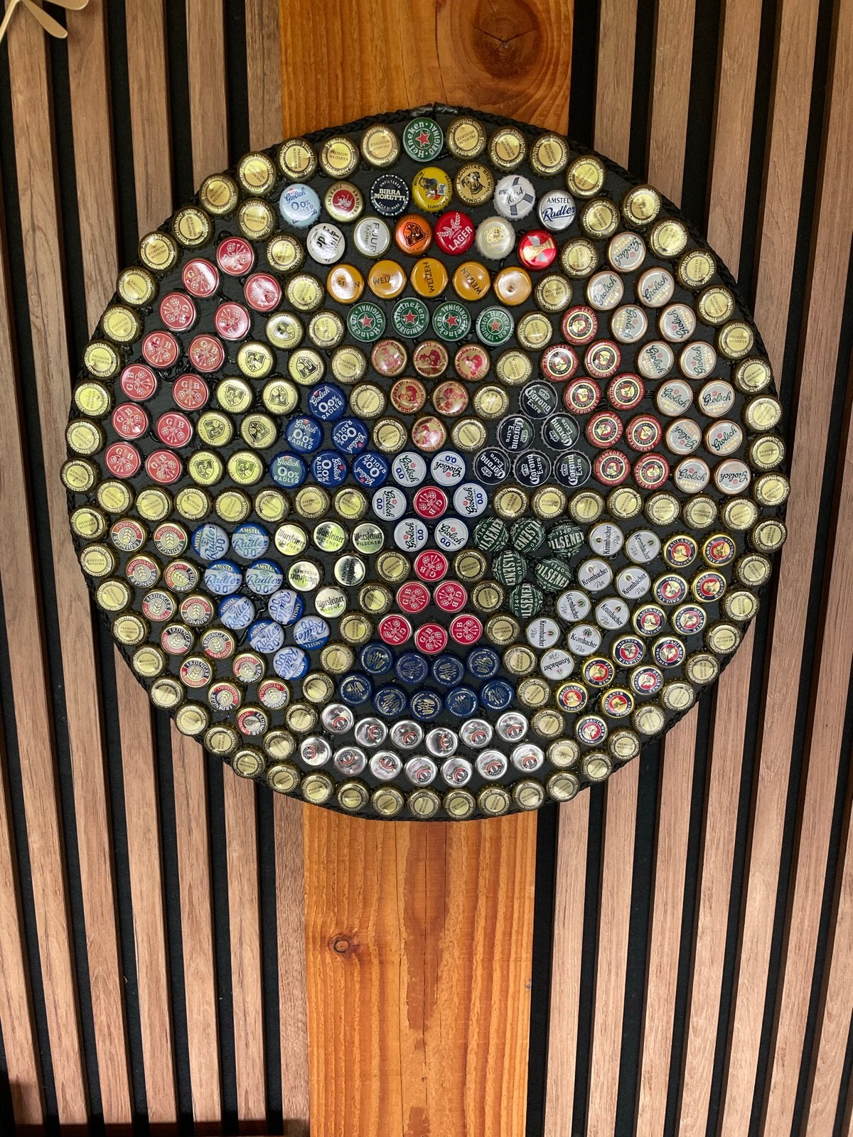 Uniek Wanddecoratie Bierdoppen Kunstwerk, Ophalen, Zo goed als nieuw