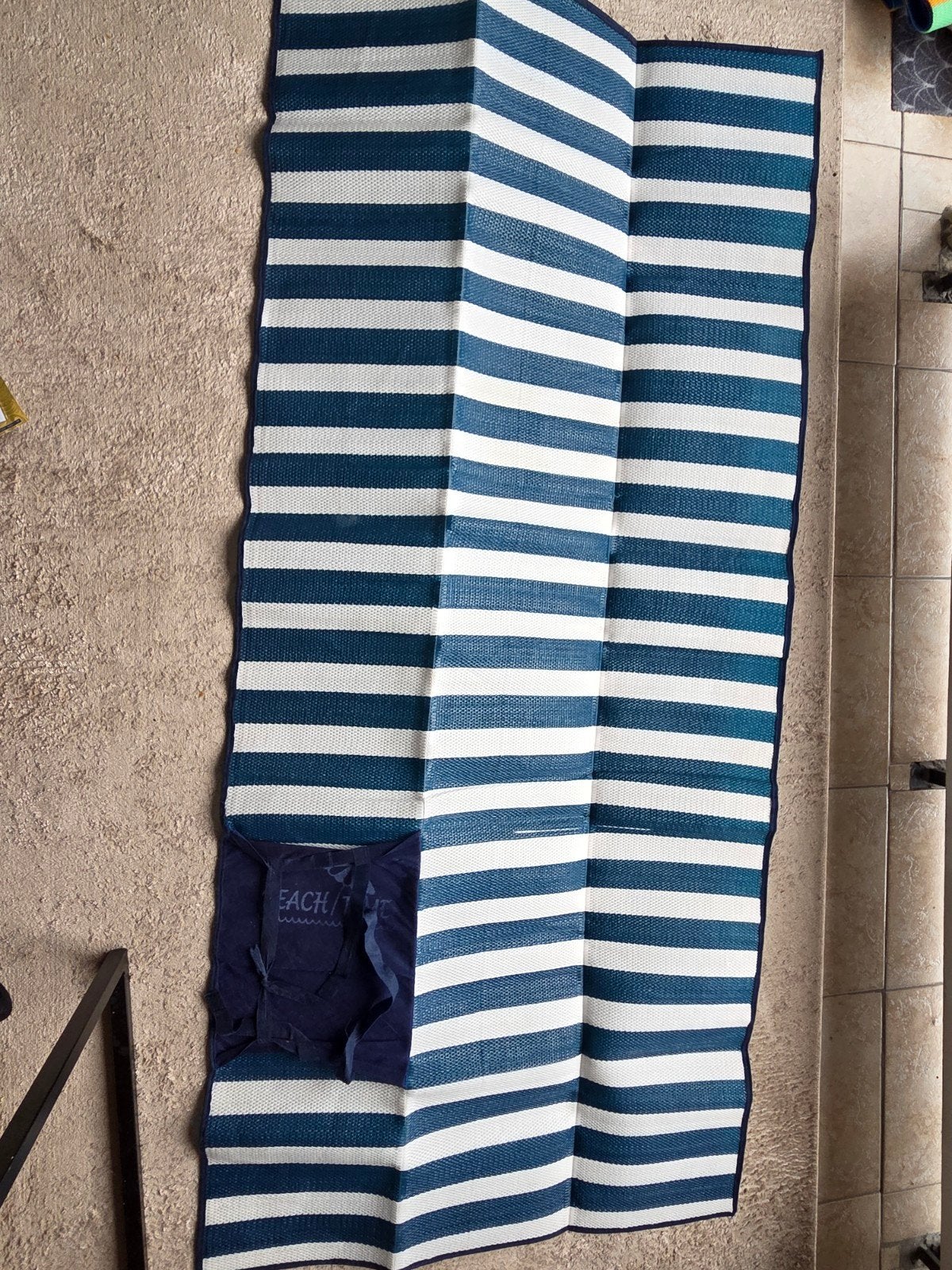 Blauw-wit gestreepte strandmat/picknickkleed, Ophalen of Verzenden, Gebruikt, Overige typen, Opvouwbaar
