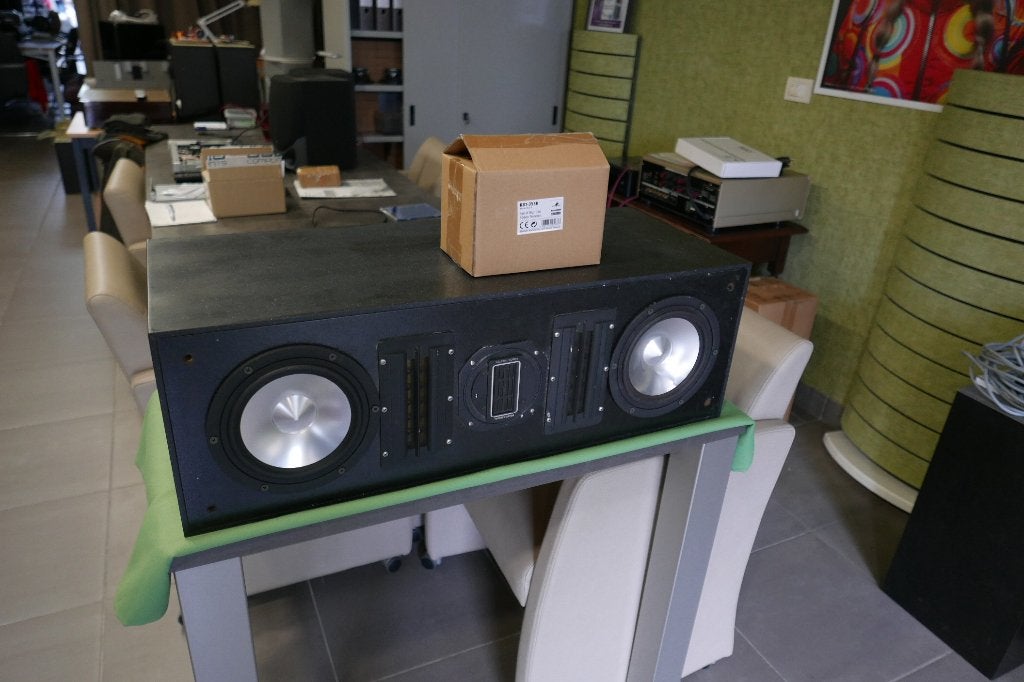 Center speaker (Esoteric Audio Design), Gebruikt, 60 tot 120 watt, Center speaker, Ophalen