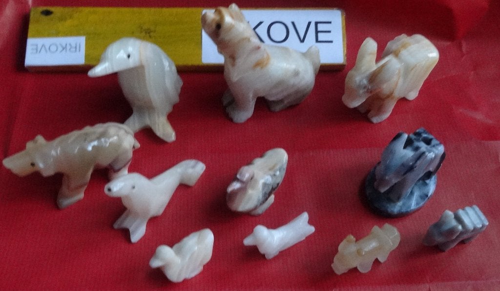 12 DIERENBEELDJES * MARMER / ONYX * Divers NIET LOS !! *, Verzenden