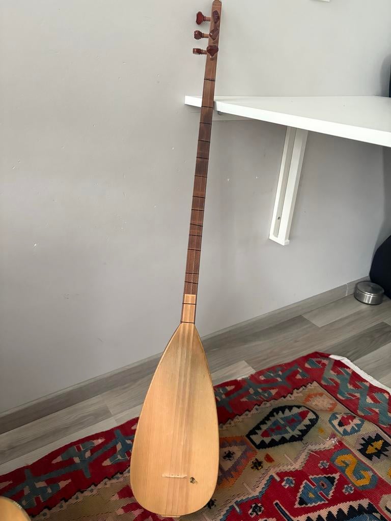 Dut Balta Bağlama - perfecte staat, Ophalen, Zo goed als nieuw