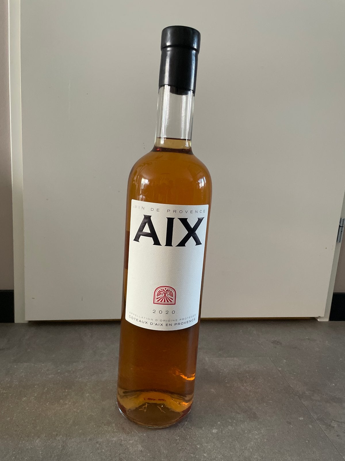 AIX Roséwijn, Ophalen, Roséwijn, Frankrijk, Nieuw