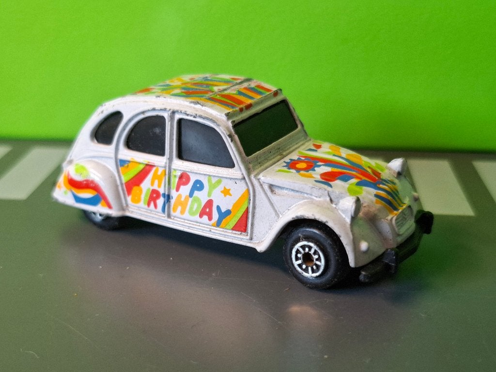 Edocar - Citroën 2CV Happy Birthday [wit] 1/55, Ophalen of Verzenden, Gebruikt, Auto