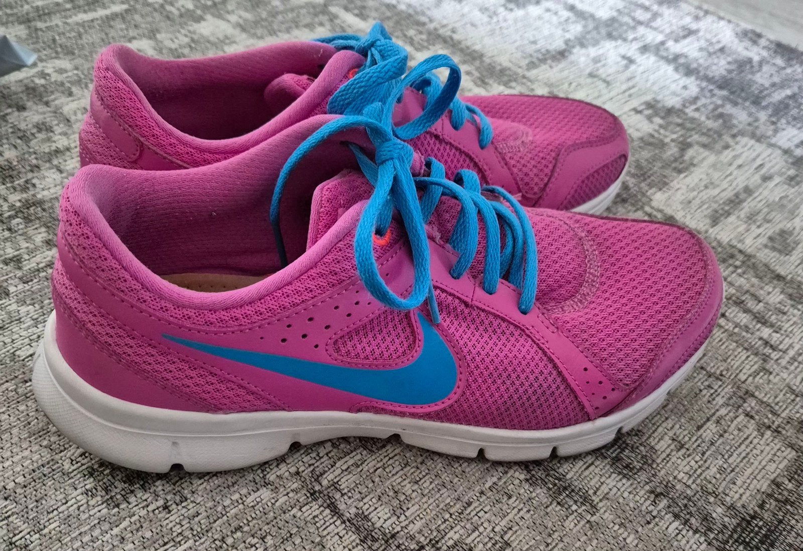 Nike Flex Experience RN 2 hardloopschoenen, Sportschoenen, Nike, Ophalen of Verzenden, Roze