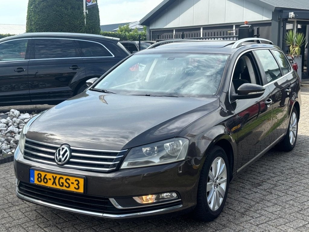 Volkswagen Passat Variant 1.4 Benzine Automaat 2012 Nieuw Mo, Auto's, Volkswagen, Euro 5, Stof, Gebruikt, Bruin