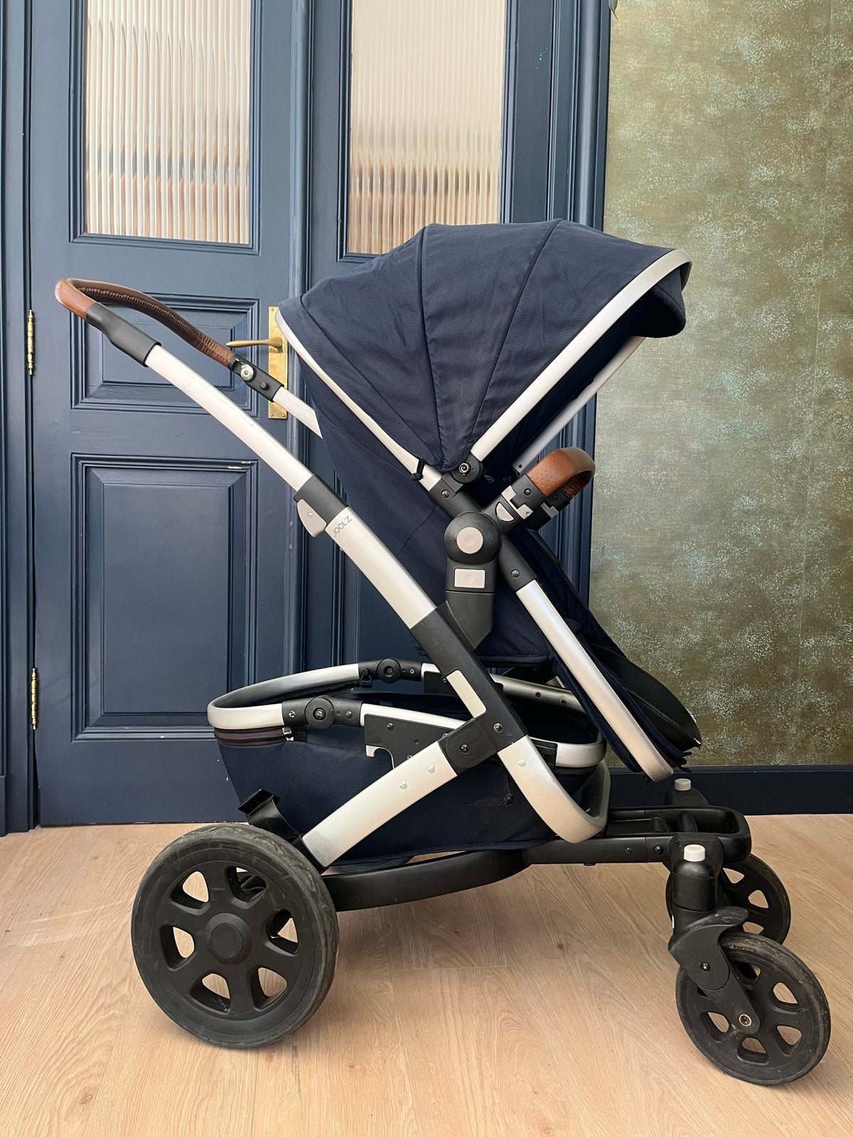 Joolz Geo2 kinderwagen + reiswieg, maxi cosi en accessoires, Zo goed als nieuw, Combiwagen, Met reiswieg, Ophalen