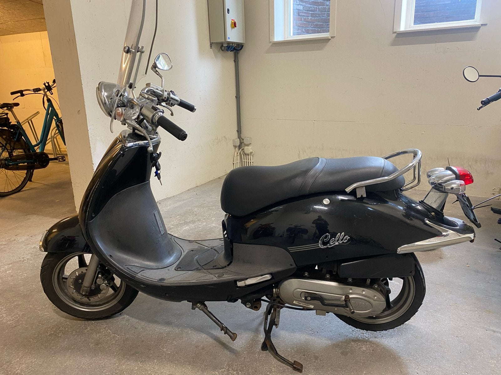 SYM Cello Scooter - Nette staat, Fietsen en Brommers, Ophalen, Gebruikt, Overige modellen, Benzine