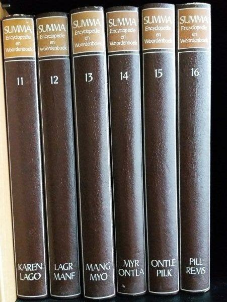 Encyclopedie 40 delig( jaarboek supplementen, Ophalen, Zo goed als nieuw, Algemeen