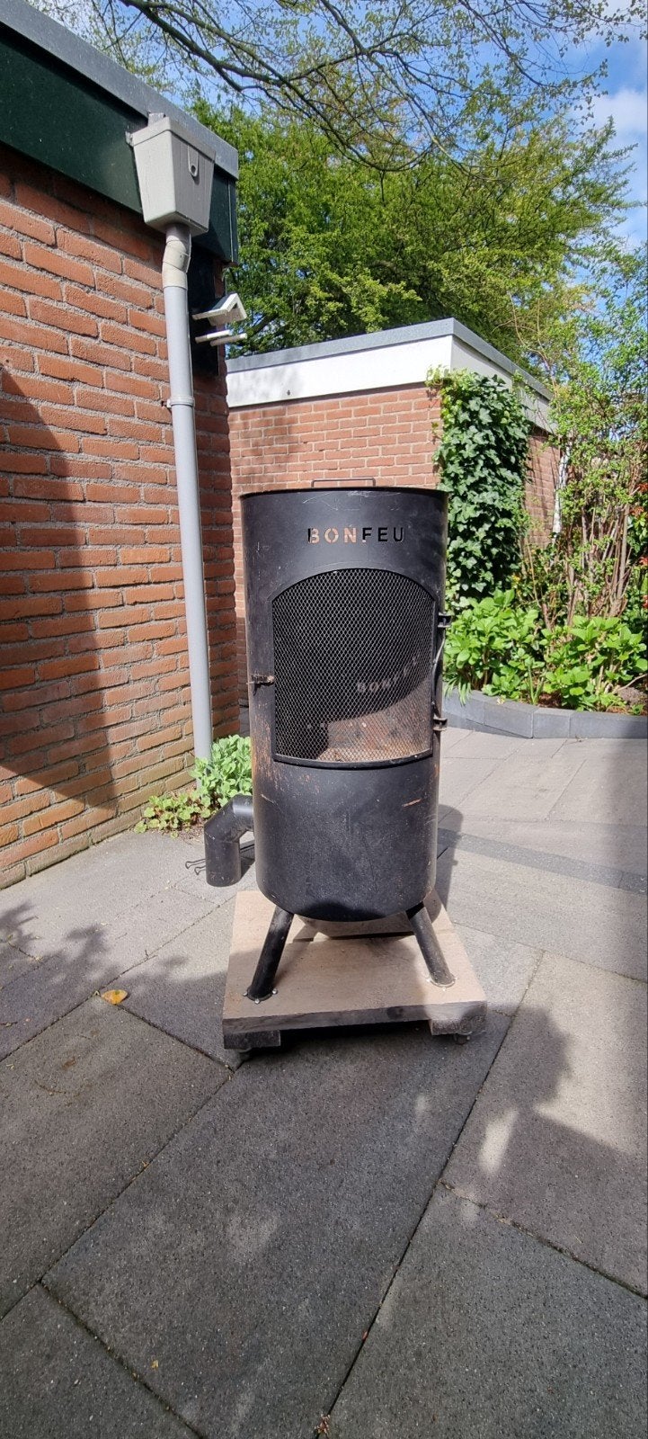 Bonfeu vuurton / buitenkachel met grillrooster, Tuin en Terras, Ophalen, Gebruikt, Vuurton